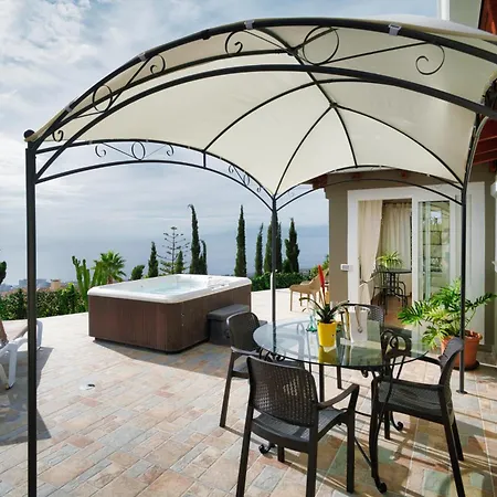 Вілла Hibisco By Vista Gomera