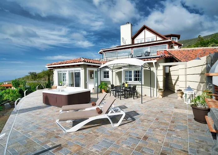 Hibisco, Jacuzzi Y Vistas Al Atlántico